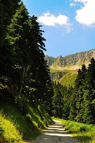 tzoumerka activities nature